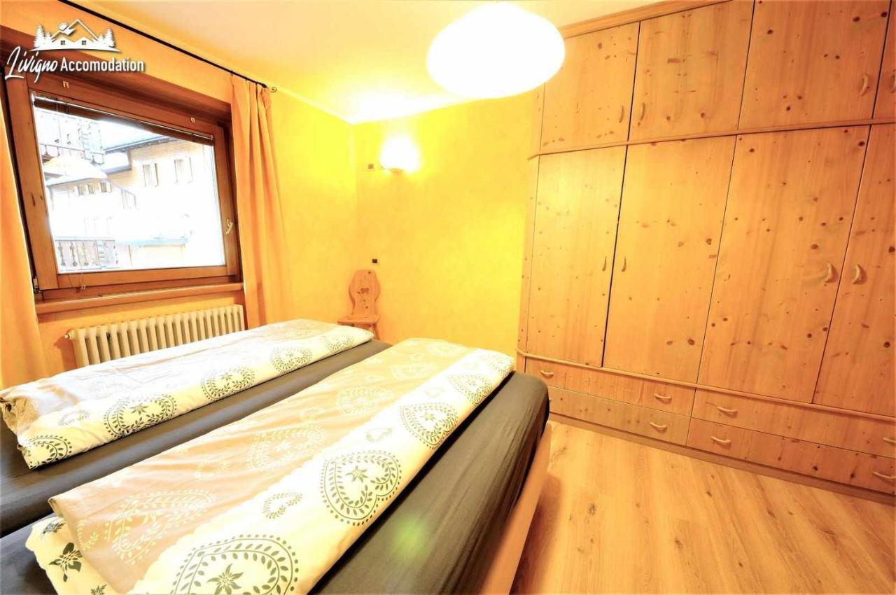 Alpen Royal By Livigno Accomodation Bagian luar foto
