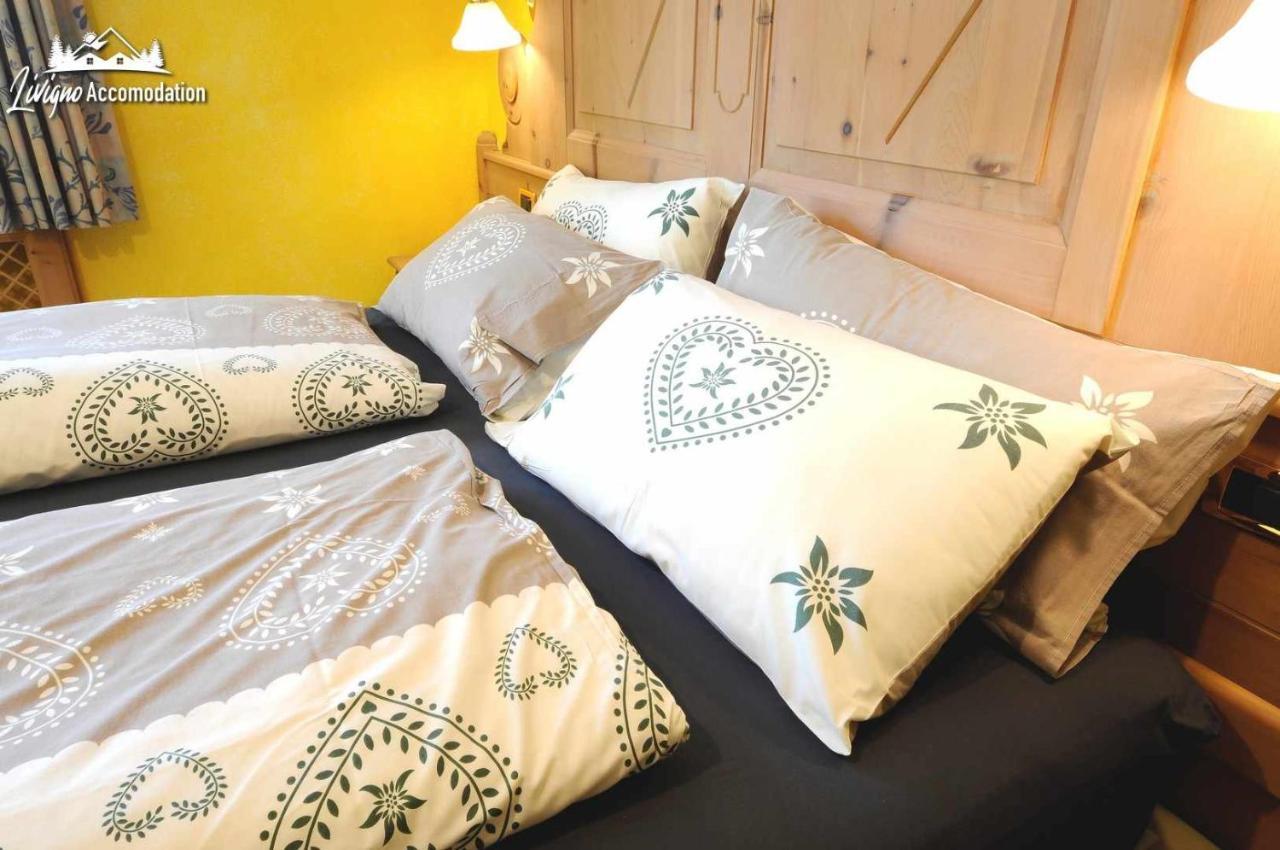 Alpen Royal By Livigno Accomodation Bagian luar foto