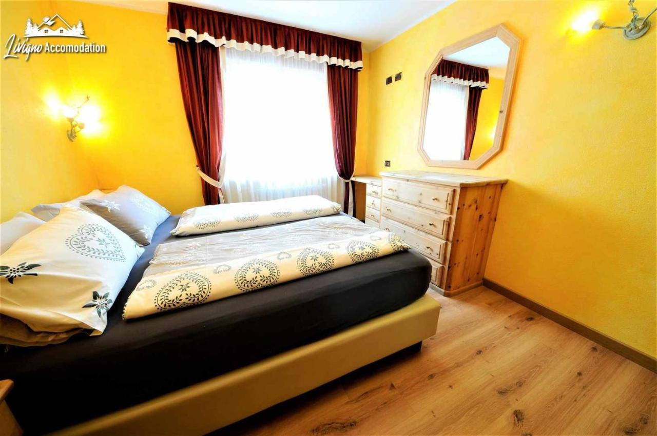 Alpen Royal By Livigno Accomodation Bagian luar foto