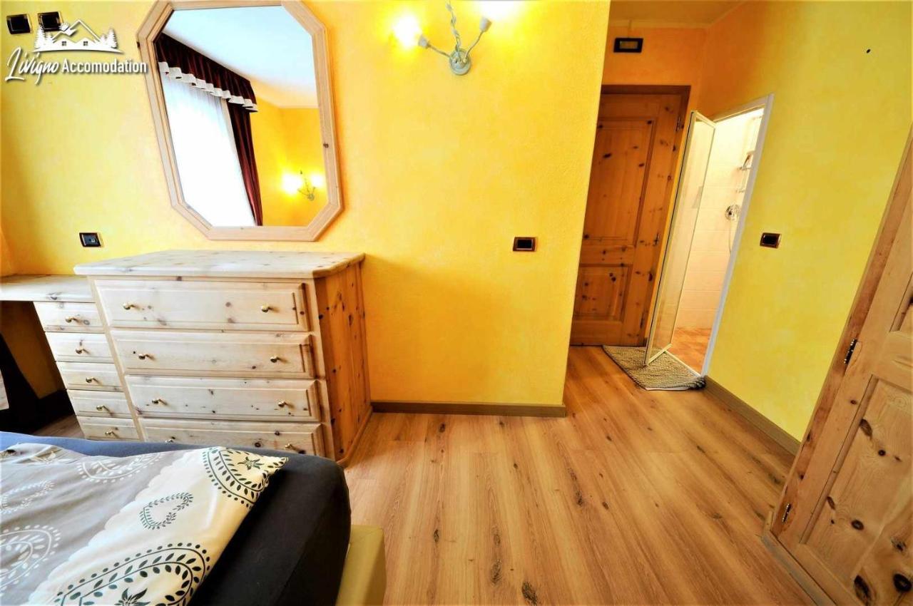 Alpen Royal By Livigno Accomodation Bagian luar foto